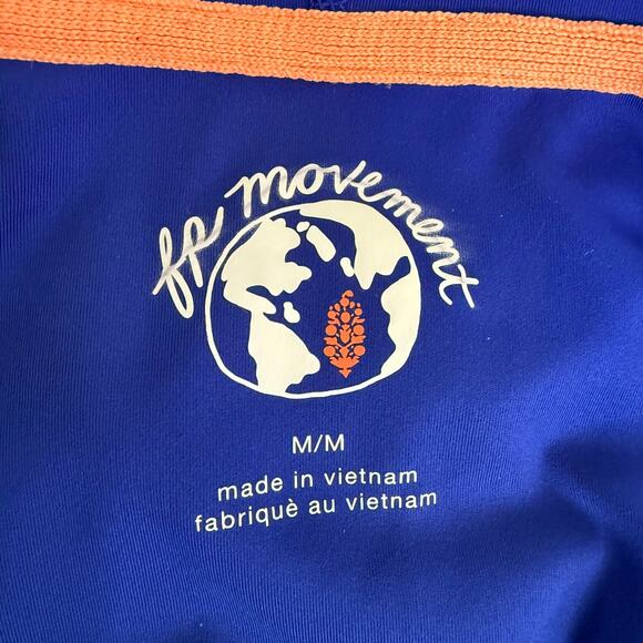 Free People jacket hoodie activewear zip-up layer stretchy Movement Medium - Picture 7 of 9